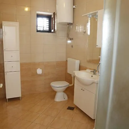 Apartment With Parking Space - 16190 Vodice
