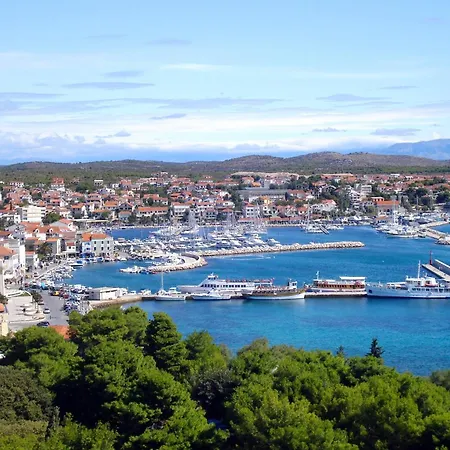 With Parking Space - 16190 Apartment Vodice