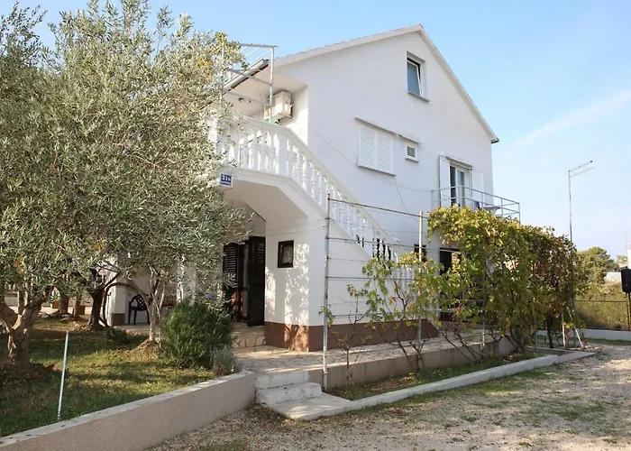 With Parking Space - 16190 Vodice