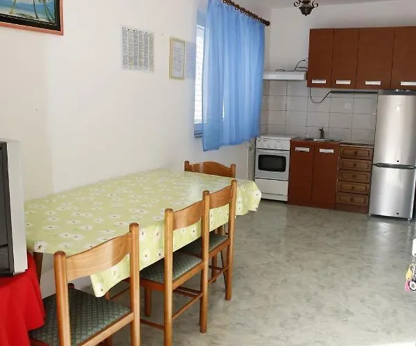 Apartamento With Parking Space - 16190 Vodice